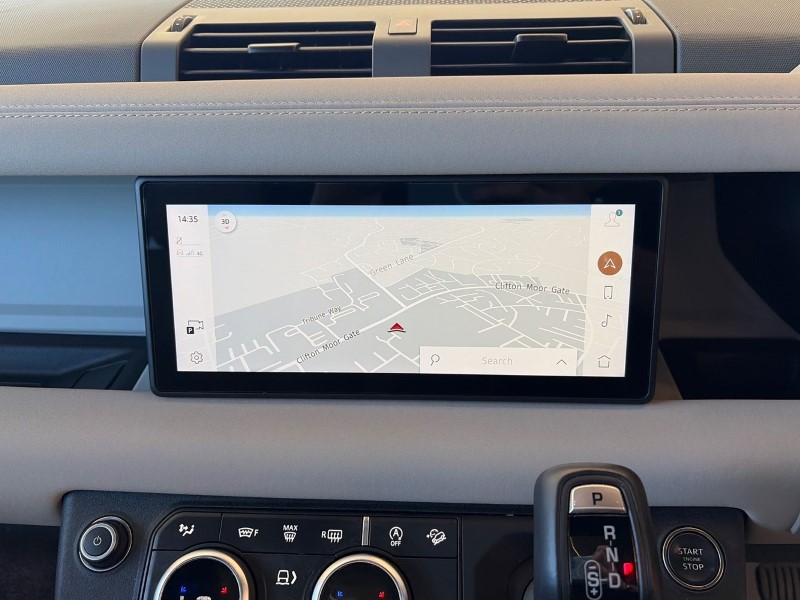 2022 (72) LAND ROVER DEFENDER 3.0 D250 SE 110 5dr Auto 5253925