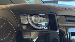 2022 (72) LAND ROVER DEFENDER 3.0 D250 SE 110 5dr Auto 5253911