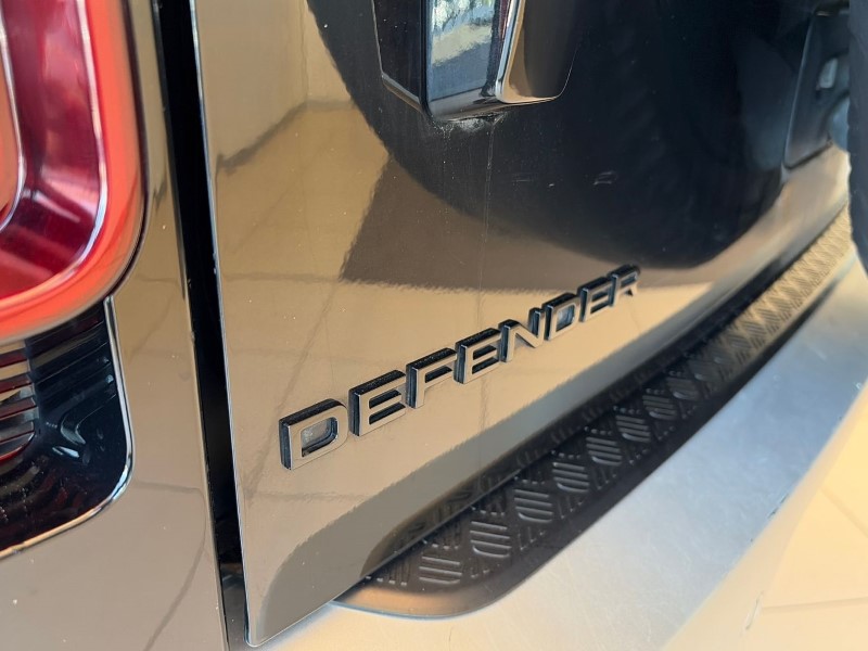 2022 (72) LAND ROVER DEFENDER 3.0 D250 SE 110 5dr Auto 5253943