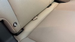 2022 (72) LAND ROVER DEFENDER 3.0 D250 SE 110 5dr Auto 5253934