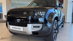 2022 (72) LAND ROVER DEFENDER 3.0 D250 SE 110 5dr Auto 5253950