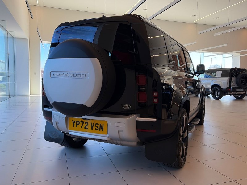 2022 (72) LAND ROVER DEFENDER 3.0 D250 SE 110 5dr Auto 5253953