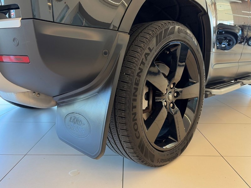 2022 (72) LAND ROVER DEFENDER 3.0 D250 SE 110 5dr Auto 5253954