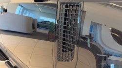 2022 (72) LAND ROVER DEFENDER 3.0 D250 SE 110 5dr Auto 5253914