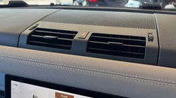 2022 (72) LAND ROVER DEFENDER 3.0 D250 SE 110 5dr Auto 5253931