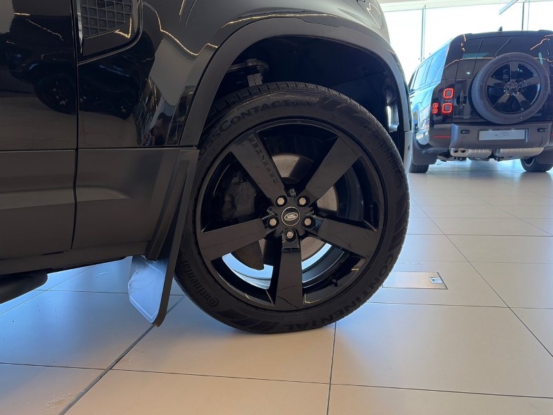 2022 (72) LAND ROVER DEFENDER 3.0 D250 SE 110 5dr Auto 5253946