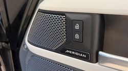 2022 (72) LAND ROVER DEFENDER 3.0 D250 SE 110 5dr Auto 5253949