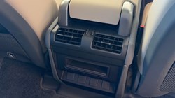 2022 (72) LAND ROVER DEFENDER 3.0 D250 SE 110 5dr Auto 5253912