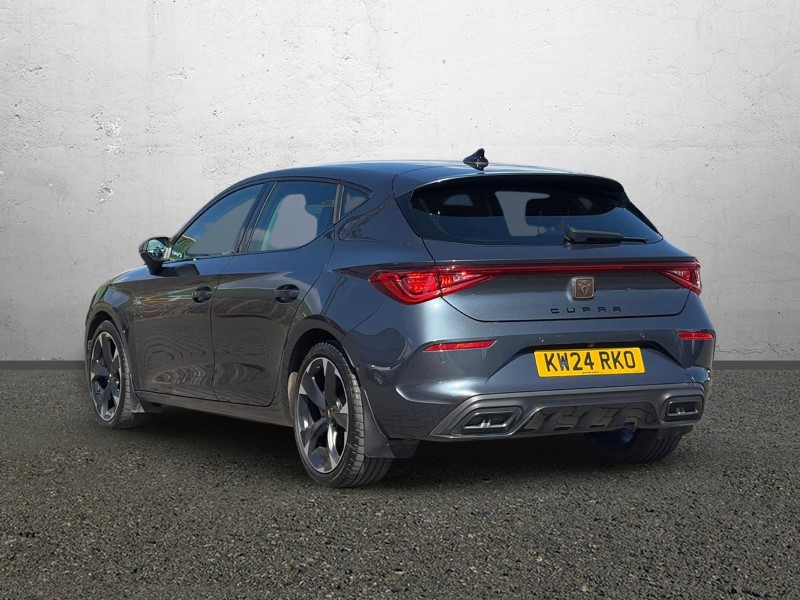 2024 (24) CUPRA LEON 1.5 eTSI V1 5dr DSG 5251229