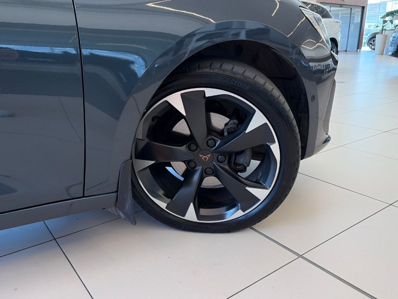 2024 (24) CUPRA LEON 1.5 eTSI V1 5dr DSG 5251273