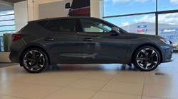2024 (24) CUPRA LEON 1.5 eTSI V1 5dr DSG 5251279