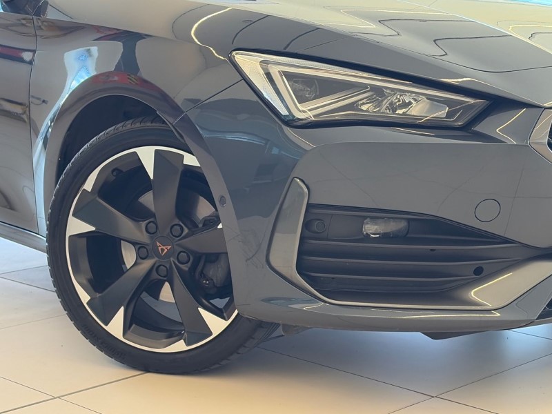 2024 (24) CUPRA LEON 1.5 eTSI V1 5dr DSG 5251266