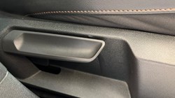 2024 (24) CUPRA LEON 1.5 eTSI V1 5dr DSG 5251250