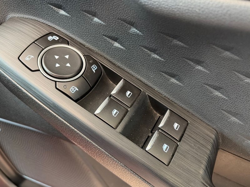 2021 (70) FORD KUGA 2.0 EcoBlue 190 Vignale 5dr Auto AWD 5238843