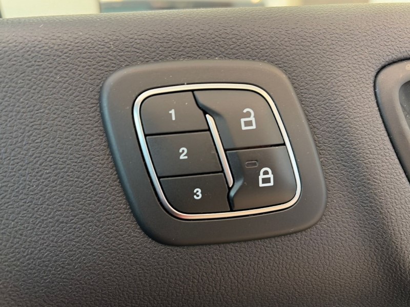 2021 (70) FORD KUGA 2.0 EcoBlue 190 Vignale 5dr Auto AWD 5238876