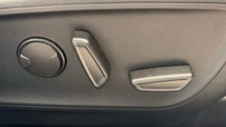 2021 (70) FORD KUGA 2.0 EcoBlue 190 Vignale 5dr Auto AWD 5238844