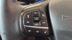 2021 (70) FORD KUGA 2.0 EcoBlue 190 Vignale 5dr Auto AWD 5238848