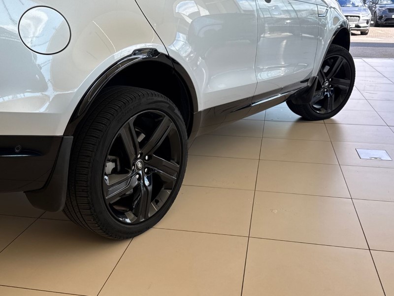 2023 (23) LAND ROVER DISCOVERY 3.0 D300 R-Dynamic HSE 5dr Auto 5240911