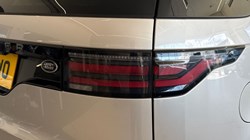 2023 (23) LAND ROVER DISCOVERY 3.0 D300 R-Dynamic HSE 5dr Auto 5240910
