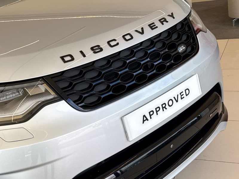 2023 (23) LAND ROVER DISCOVERY 3.0 D300 R-Dynamic HSE 5dr Auto 5240906