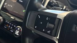 2023 (23) LAND ROVER DISCOVERY 3.0 D300 R-Dynamic HSE 5dr Auto 5240891