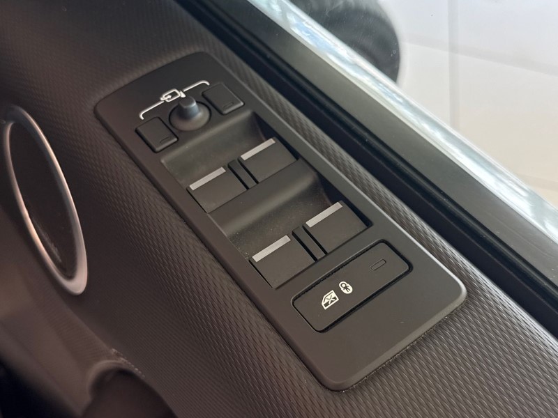 2023 (23) LAND ROVER DISCOVERY 3.0 D300 R-Dynamic HSE 5dr Auto 5240886