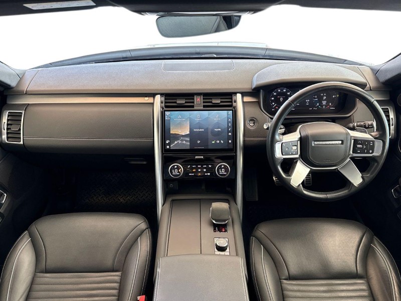 2023 (23) LAND ROVER DISCOVERY 3.0 D300 R-Dynamic HSE 5dr Auto 5240872