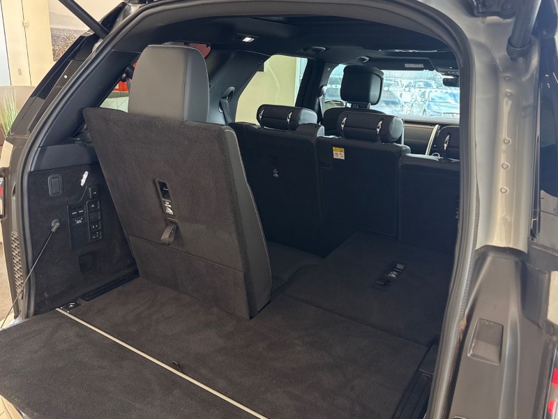 2023 (23) LAND ROVER DISCOVERY 3.0 D300 R-Dynamic HSE 5dr Auto 5240915