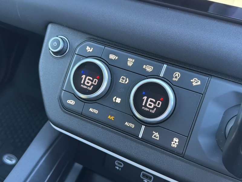 2023 (23) LAND ROVER COMMERCIAL DEFENDER 3.0 D250 Hard Top SE Auto 5241010