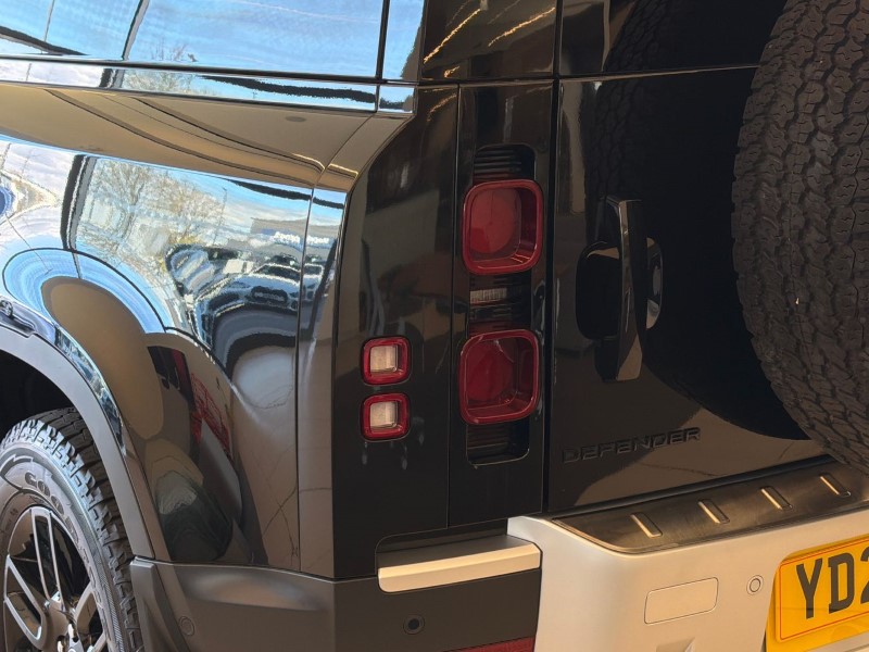 2023 (23) LAND ROVER COMMERCIAL DEFENDER 3.0 D250 Hard Top SE Auto 5241023