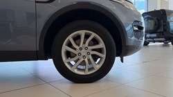 2017 (67) LAND ROVER DISCOVERY SPORT 2.0 TD4 180 SE Tech 5dr Auto 5251742