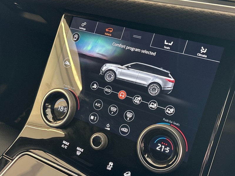 2019 (19) LAND ROVER RANGE ROVER VELAR 2.0 D180 R-Dynamic SE 5dr Auto 5235853