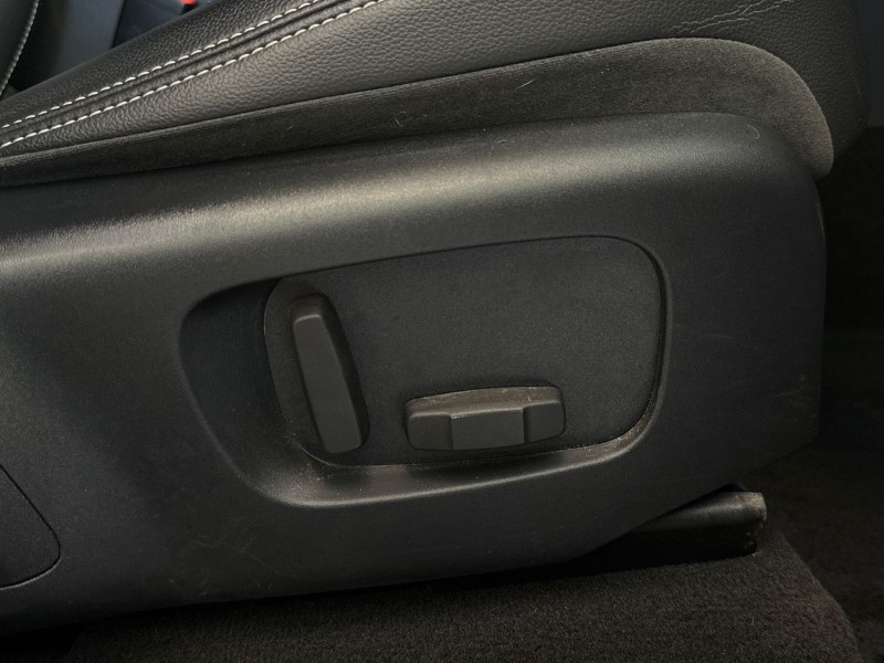 2019 (19) LAND ROVER RANGE ROVER VELAR 2.0 D180 R-Dynamic SE 5dr Auto 5235845