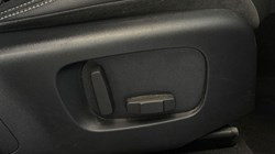 2019 (19) LAND ROVER RANGE ROVER VELAR 2.0 D180 R-Dynamic SE 5dr Auto 5235845