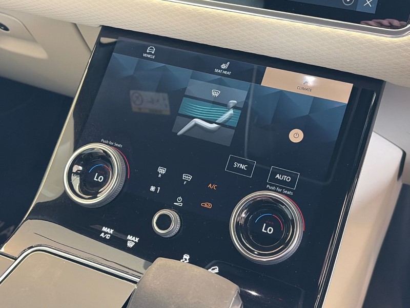 2021 (21) LAND ROVER RANGE ROVER VELAR 2.0 D200 R-Dynamic S 5dr Auto 5246622