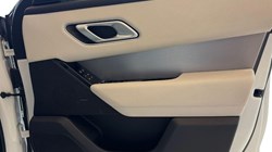 2021 (21) LAND ROVER RANGE ROVER VELAR 2.0 D200 R-Dynamic S 5dr Auto 5246611