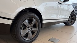 2021 (21) LAND ROVER RANGE ROVER VELAR 2.0 D200 R-Dynamic S 5dr Auto 5246637