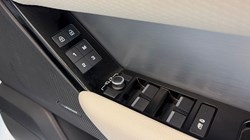 2021 (21) LAND ROVER RANGE ROVER VELAR 2.0 D200 R-Dynamic S 5dr Auto 5246612