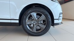 2021 (21) LAND ROVER RANGE ROVER VELAR 2.0 D200 R-Dynamic S 5dr Auto 5246598