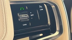 2021 (21) LAND ROVER RANGE ROVER VELAR 2.0 D200 R-Dynamic S 5dr Auto 5246617