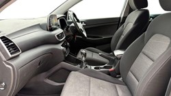 2018 (68) HYUNDAI TUCSON 1.6 GDi SE Nav 5dr 2WD 5246946