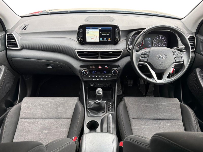 2018 (68) HYUNDAI TUCSON 1.6 GDi SE Nav 5dr 2WD 5246952