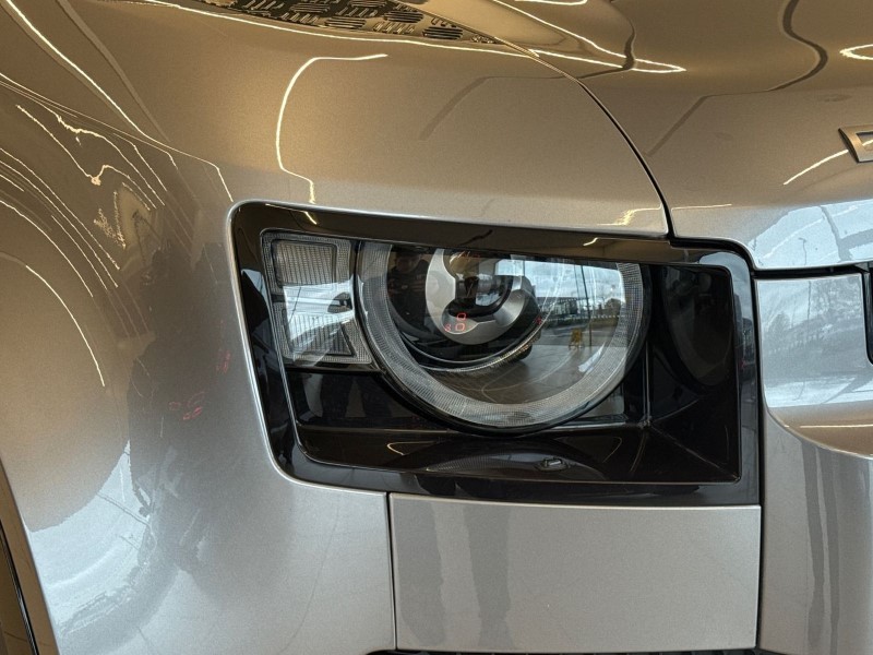 2023 (23) LAND ROVER DEFENDER 3.0 D300 X-Dynamic SE 130 5dr Auto [8 Seat] 5241347