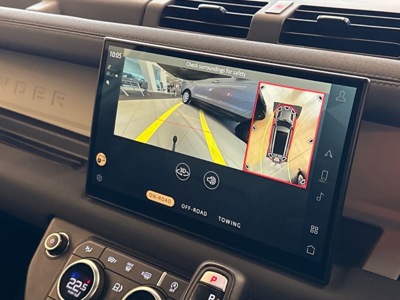 2023 (23) LAND ROVER DEFENDER 3.0 D300 X-Dynamic SE 130 5dr Auto [8 Seat] 5241342