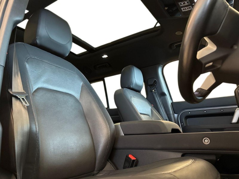 2023 (23) LAND ROVER DEFENDER 3.0 D300 X-Dynamic SE 130 5dr Auto [8 Seat] 5241356