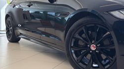 2023 (72) JAGUAR XF 2.0 D200 R-Dynamic SE 4dr Auto 5251064