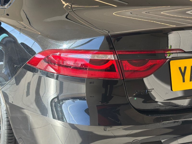 2023 (72) JAGUAR XF 2.0 D200 R-Dynamic SE 4dr Auto 5251067