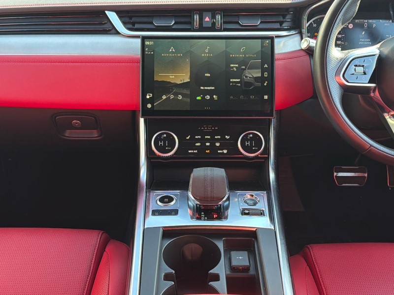 2023 (72) JAGUAR XF 2.0 D200 R-Dynamic SE 4dr Auto 5251036