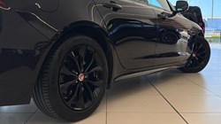 2023 (72) JAGUAR XF 2.0 D200 R-Dynamic SE 4dr Auto 5251068