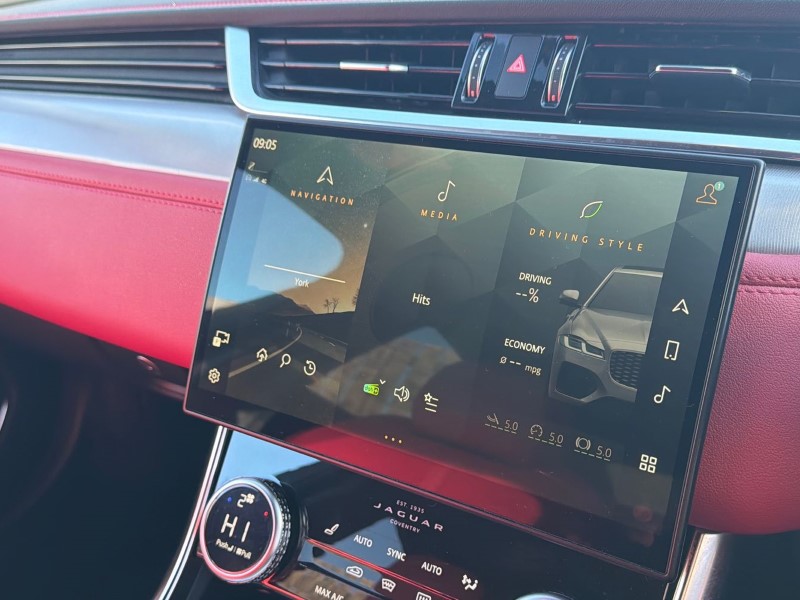 2023 (72) JAGUAR XF 2.0 D200 R-Dynamic SE 4dr Auto 5251050